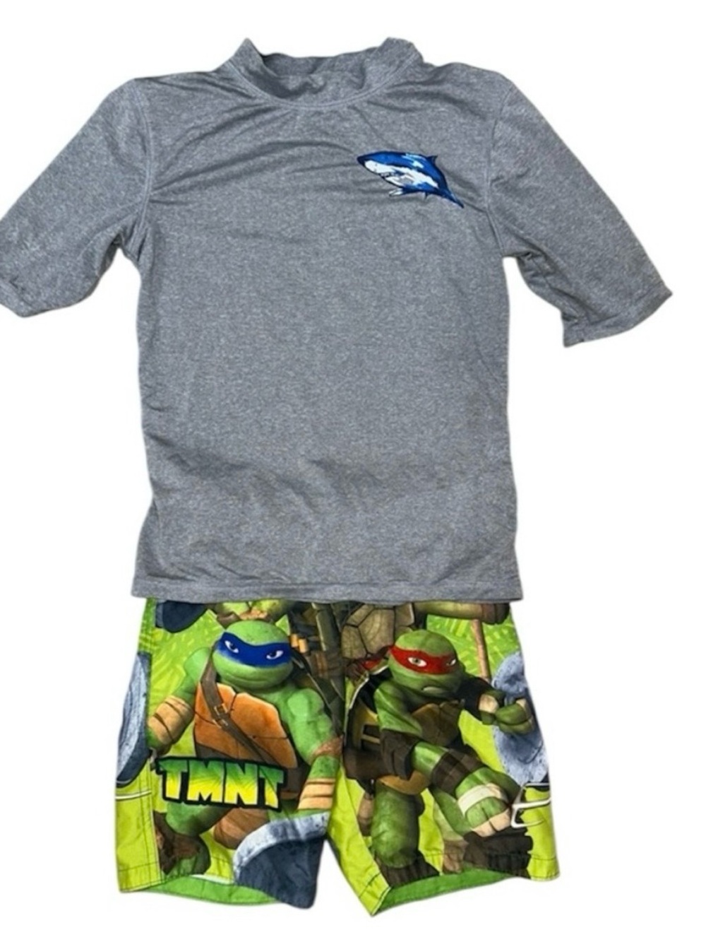 Boys Swim Shirt / Short Sleeve Rash Guard & Swim Trunks / Bathing Suit Size 6/7